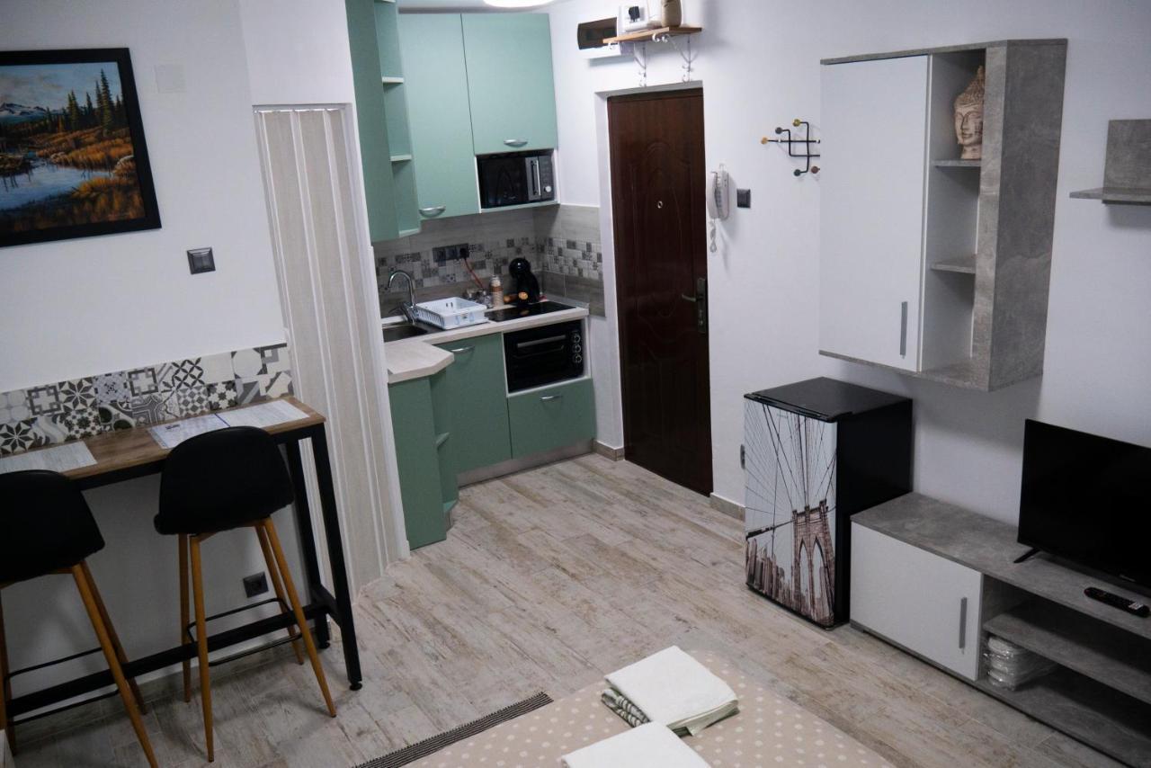 Caserom Studio Satu Mare Eksteriør bilde